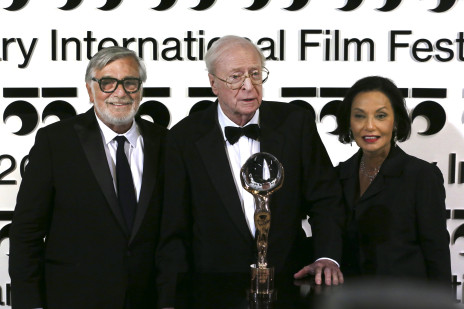 Jiří Bartoška, Sir Michael Caine, Shakira Caine